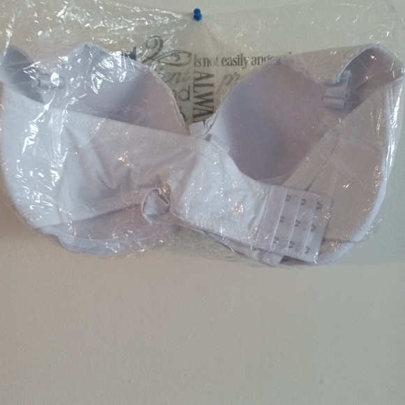 Emily Johnson style 8215 46DDD - Picture 3 of 8